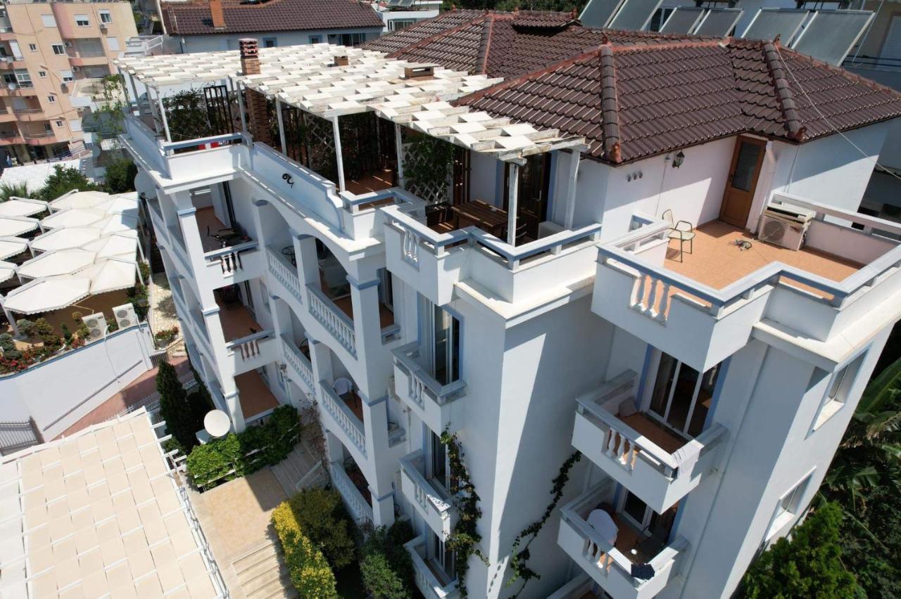 Hotel Erdano Sarandë Esterno foto