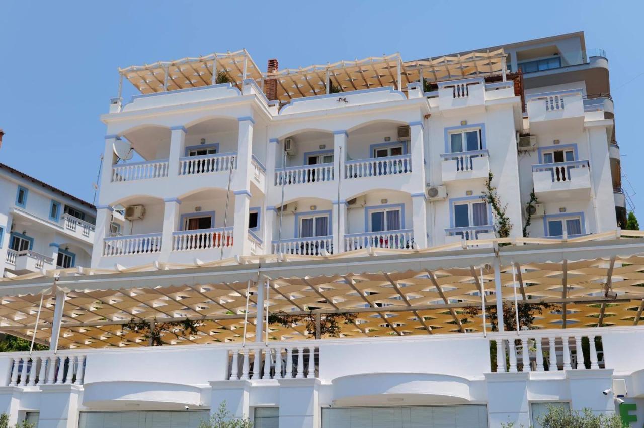 Hotel Erdano Sarandë Esterno foto