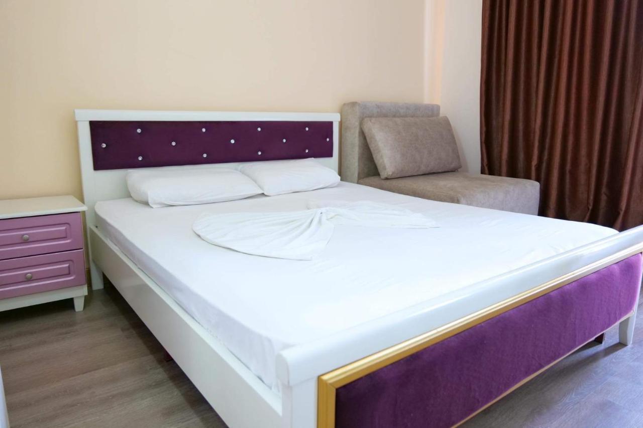 Hotel Erdano Sarandë Esterno foto