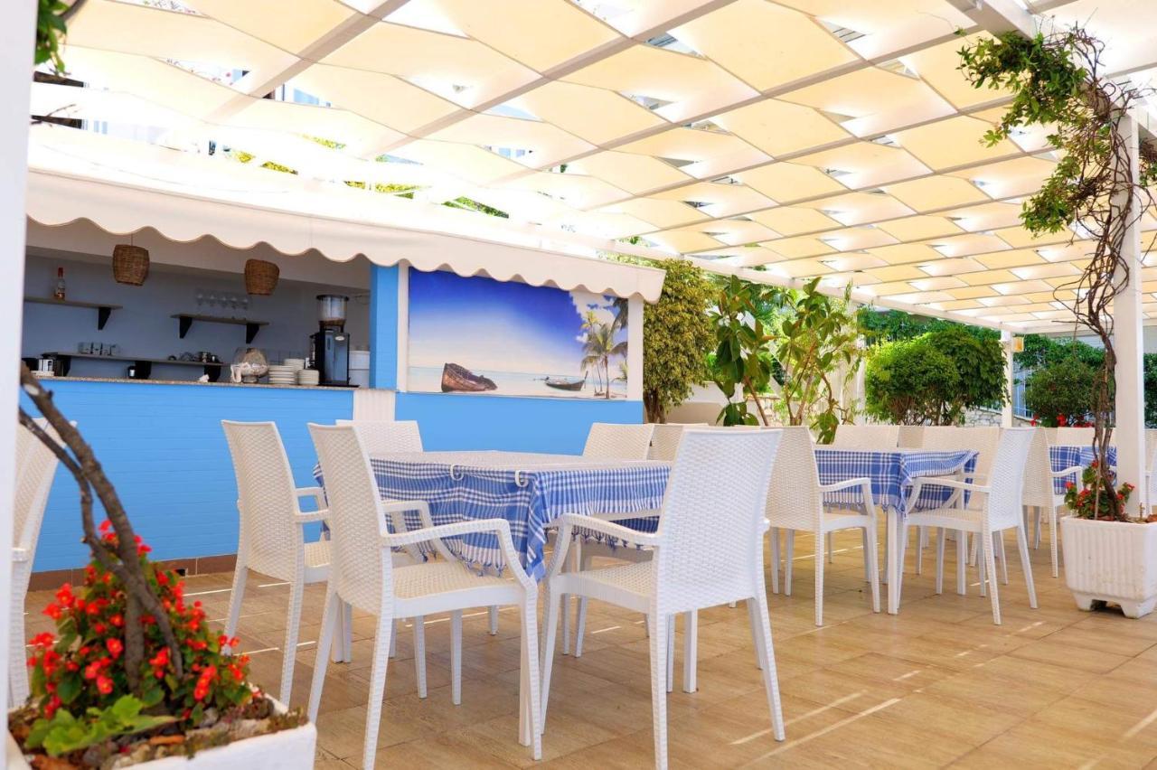 Hotel Erdano Sarandë Esterno foto