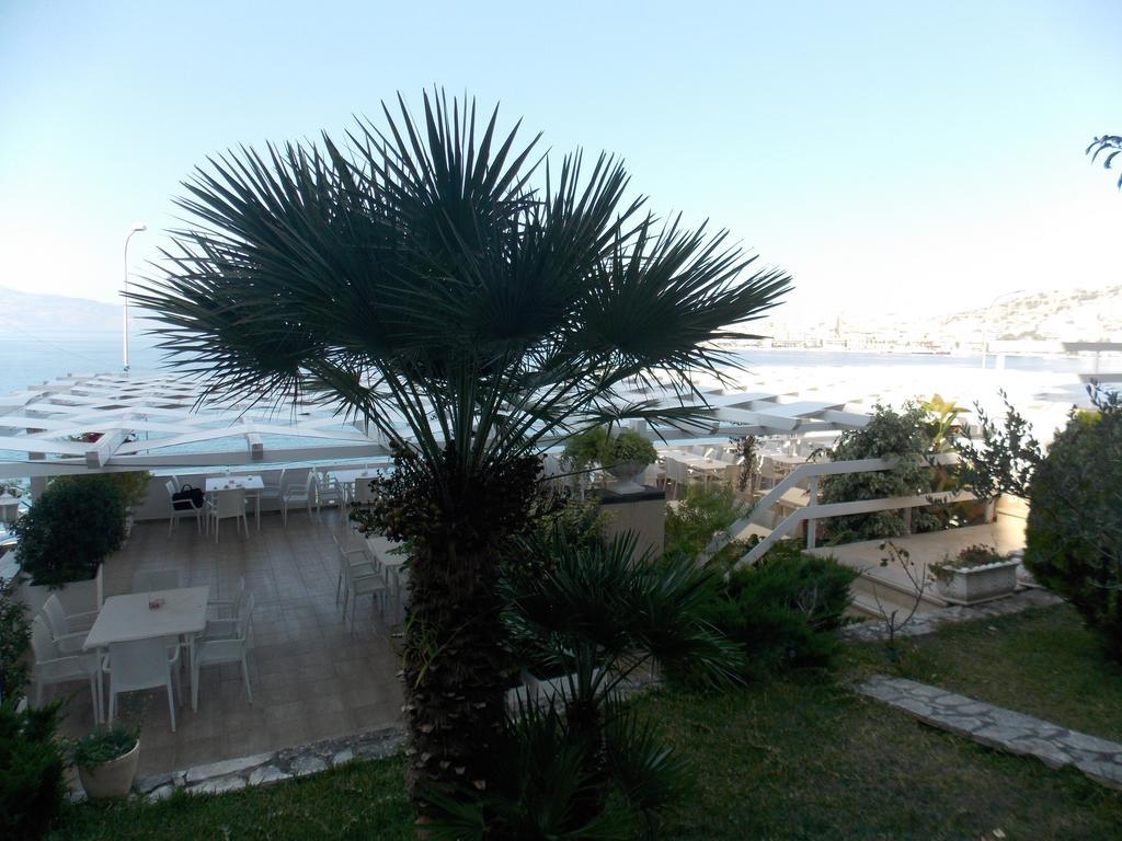 Hotel Erdano Sarandë Esterno foto